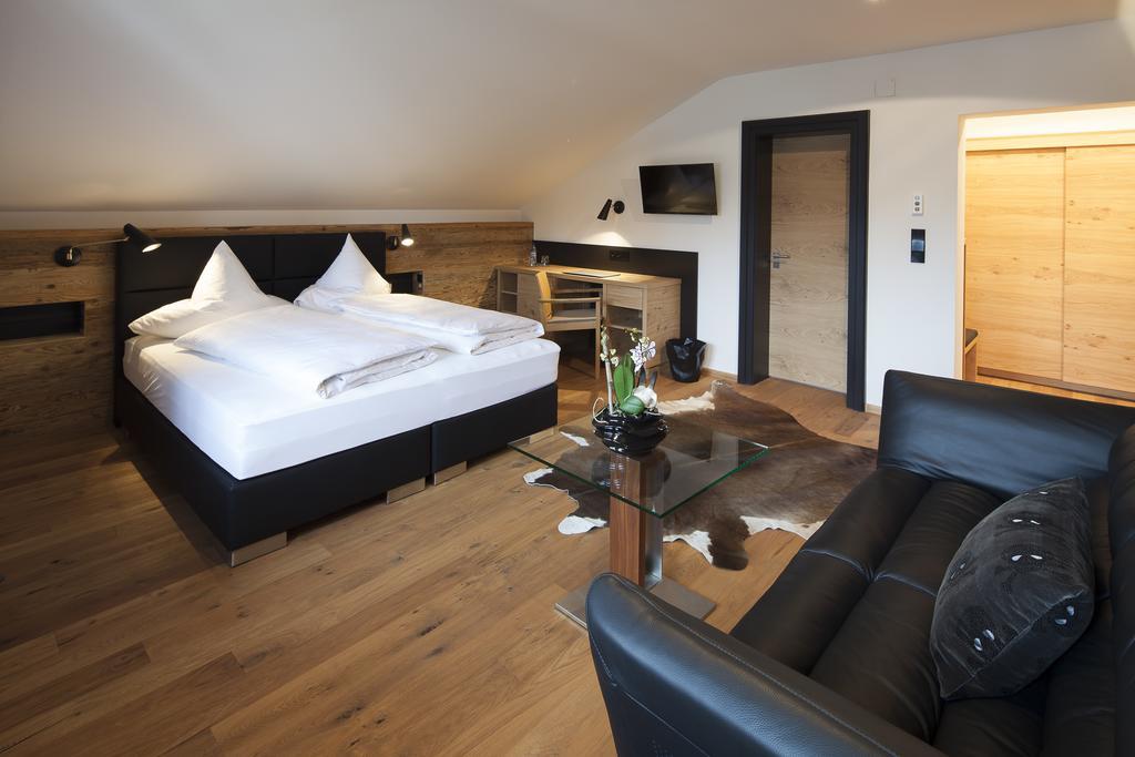 Boutique Hotel Gams Oberstdorf Ruang foto